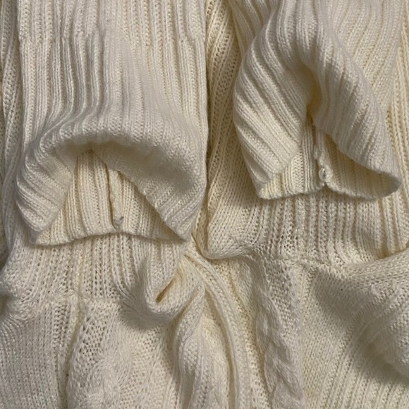 Aeropostale Chunky Cable Knit V Neck Ribbed Cream Long Sleeve Sweater Medium - Picture 14 of 16